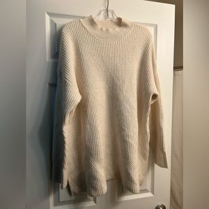 Old Navy Cream Tunic Style Sweater XL